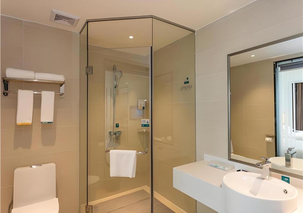 City Comfort Inn Maoming Xinyi Yudu Park Экстерьер фото